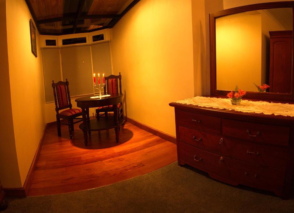 The Firs Villa นูวาราเอลิยา ห้อง รูปภาพ