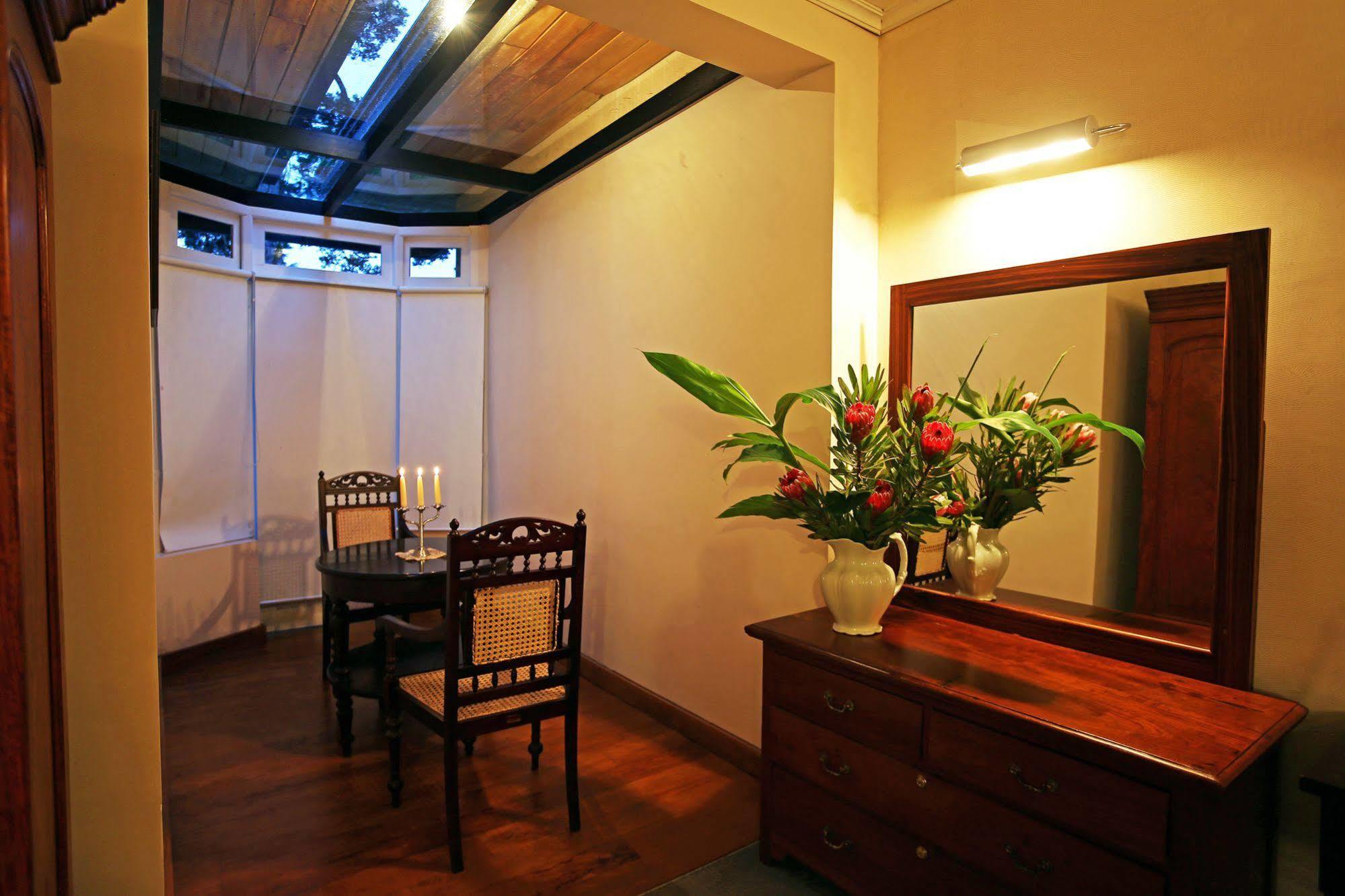The Firs Villa นูวาราเอลิยา ภายนอก รูปภาพ