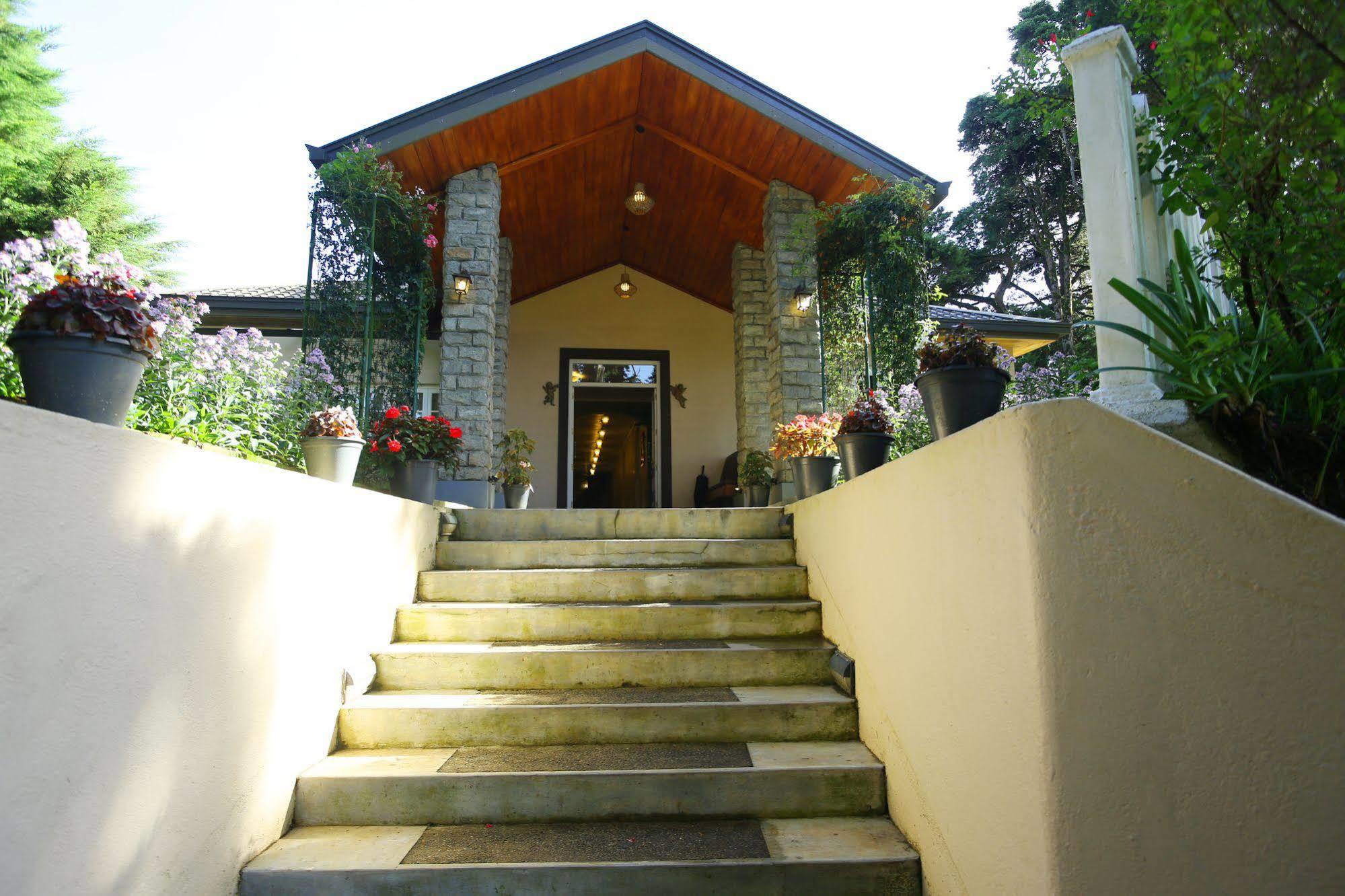 The Firs Villa นูวาราเอลิยา ภายนอก รูปภาพ